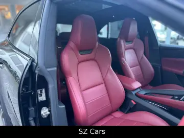 Macan Electric Turbo*Vierradlenkung*Matrix*ACC