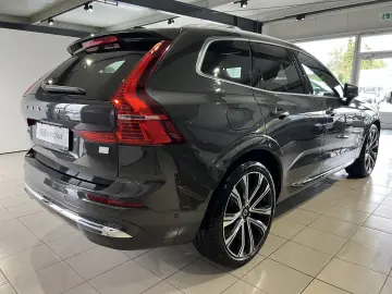 XC60 T8 Plus Bright Recharge AWD FourC 21'' 360°