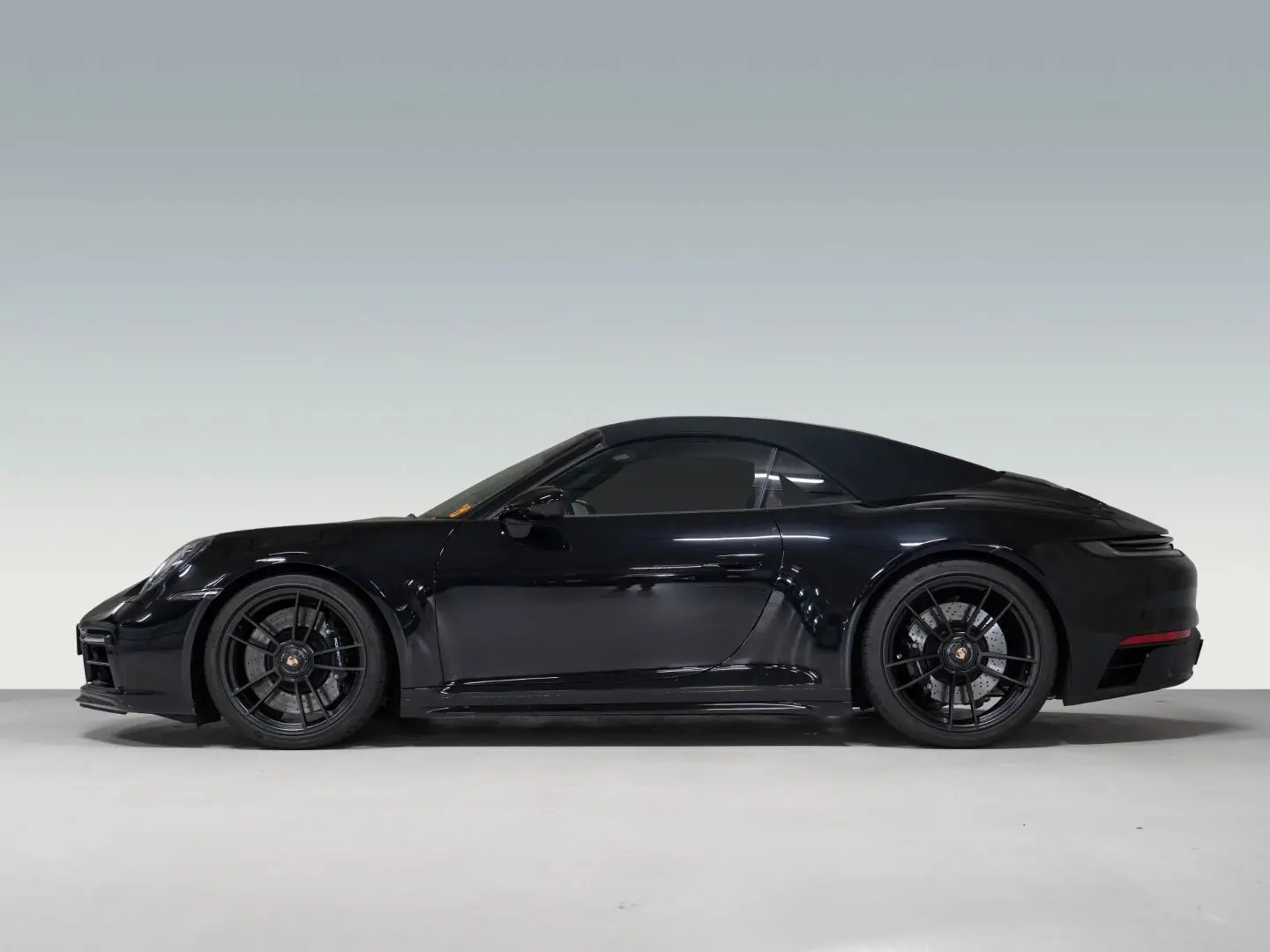 992 Carrera 4 GTS Cabriolet Burmester Lift-VA