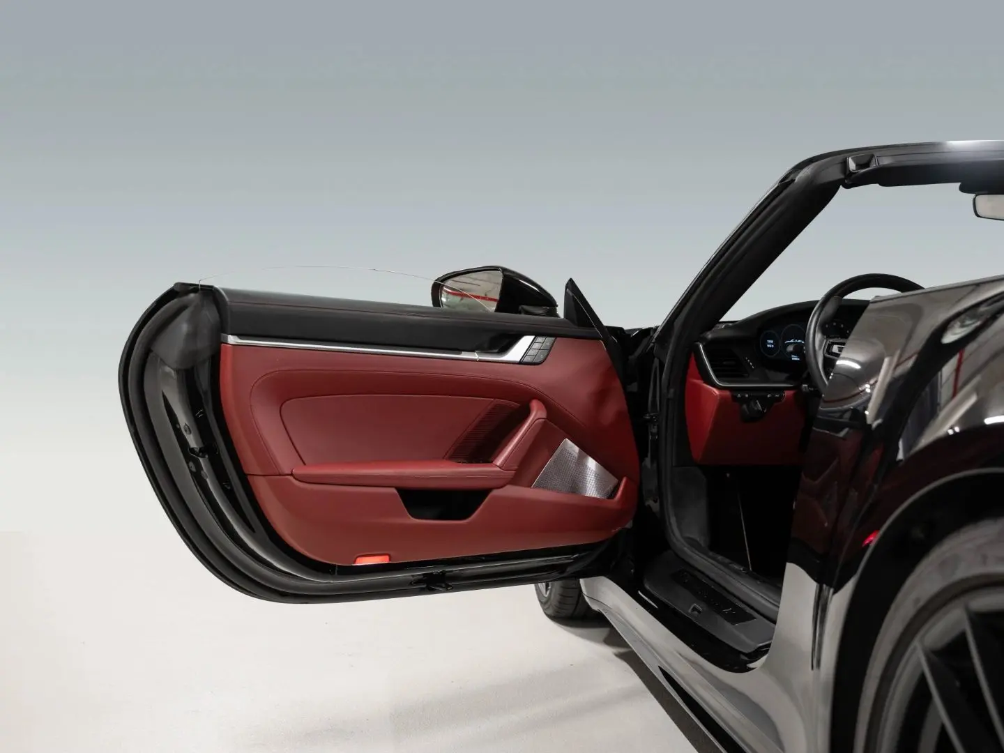 992 Carrera 4 GTS Cabriolet Burmester Lift-VA