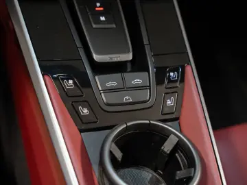 992 Carrera 4 GTS Cabriolet Burmester Lift-VA