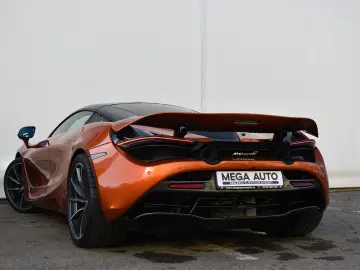 McLaren 720S