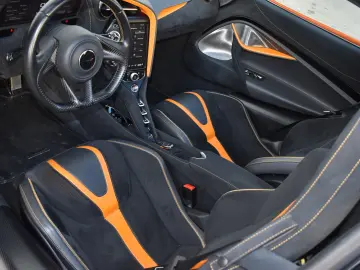 McLaren 720S