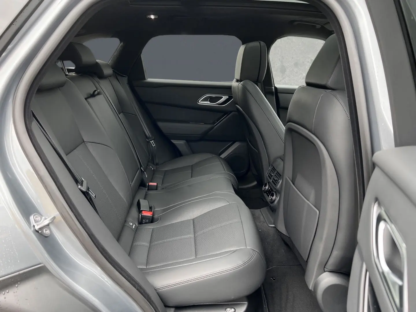 Land Rover Range Rover Velar P400 Autobiography Black