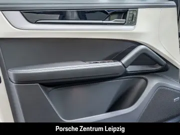 Cayenne S Coupe HD Massage PDCC InnoDrive HeadUp