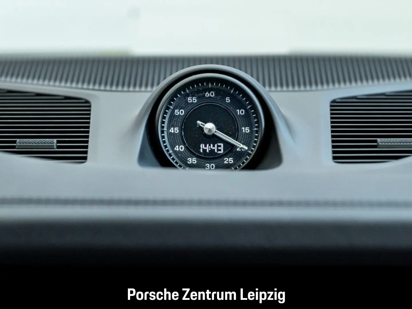 Cayenne S Coupe HD Massage PDCC InnoDrive HeadUp