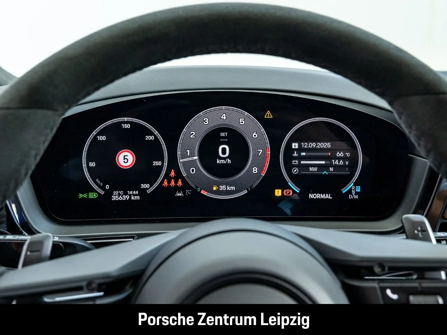 Cayenne S Coupe HD Massage PDCC InnoDrive HeadUp
