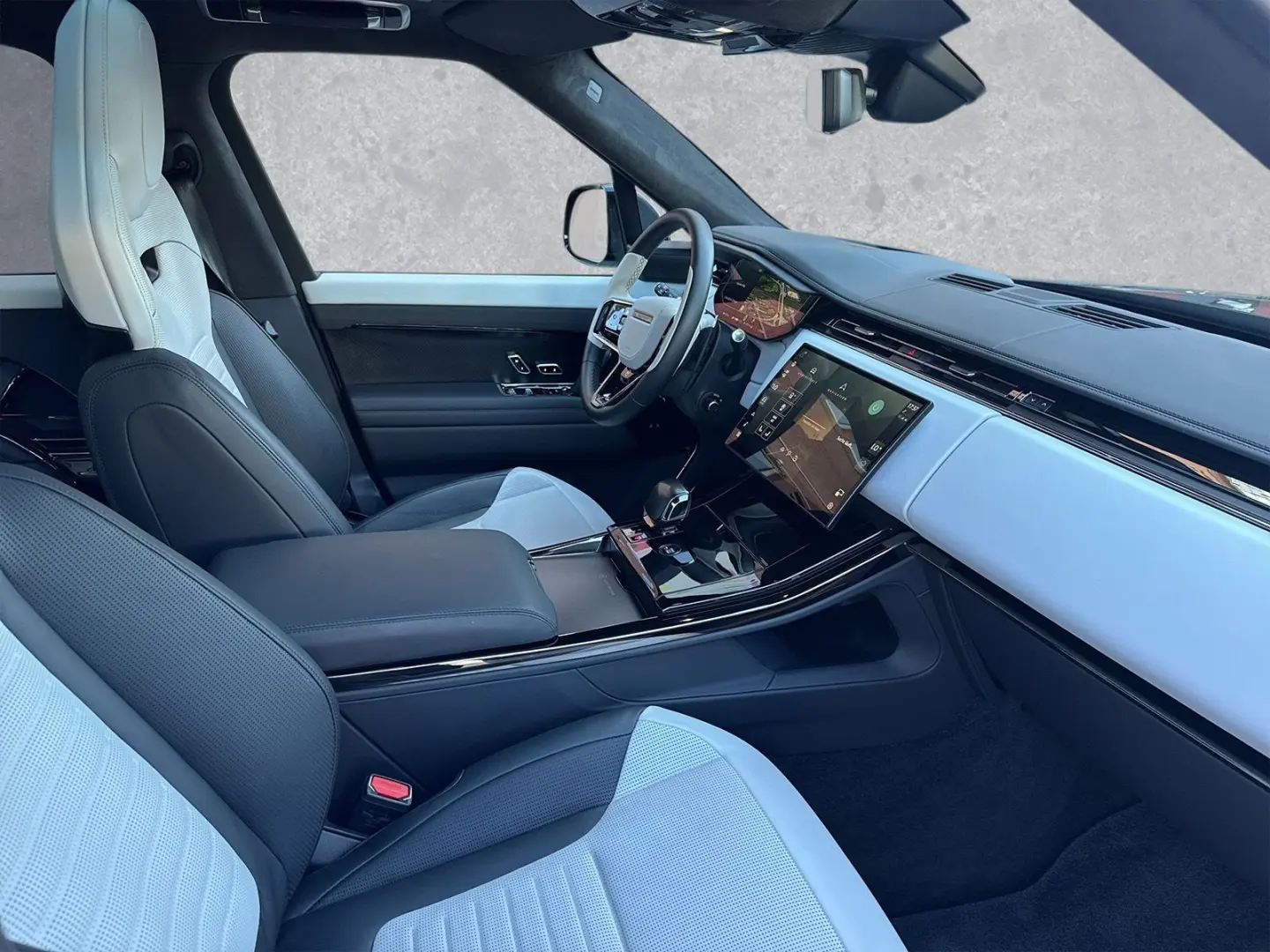 Land Rover  Range Rover Sport P635 SV Edition One