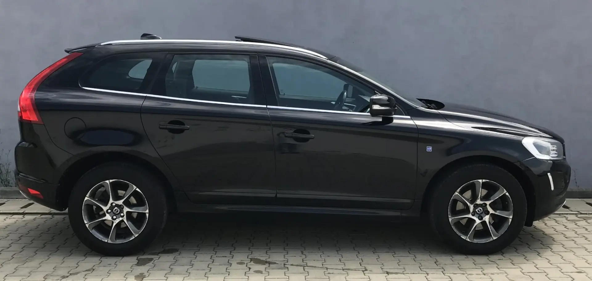 Volvo XC 60 D5 AWD Aut. Ocean Race