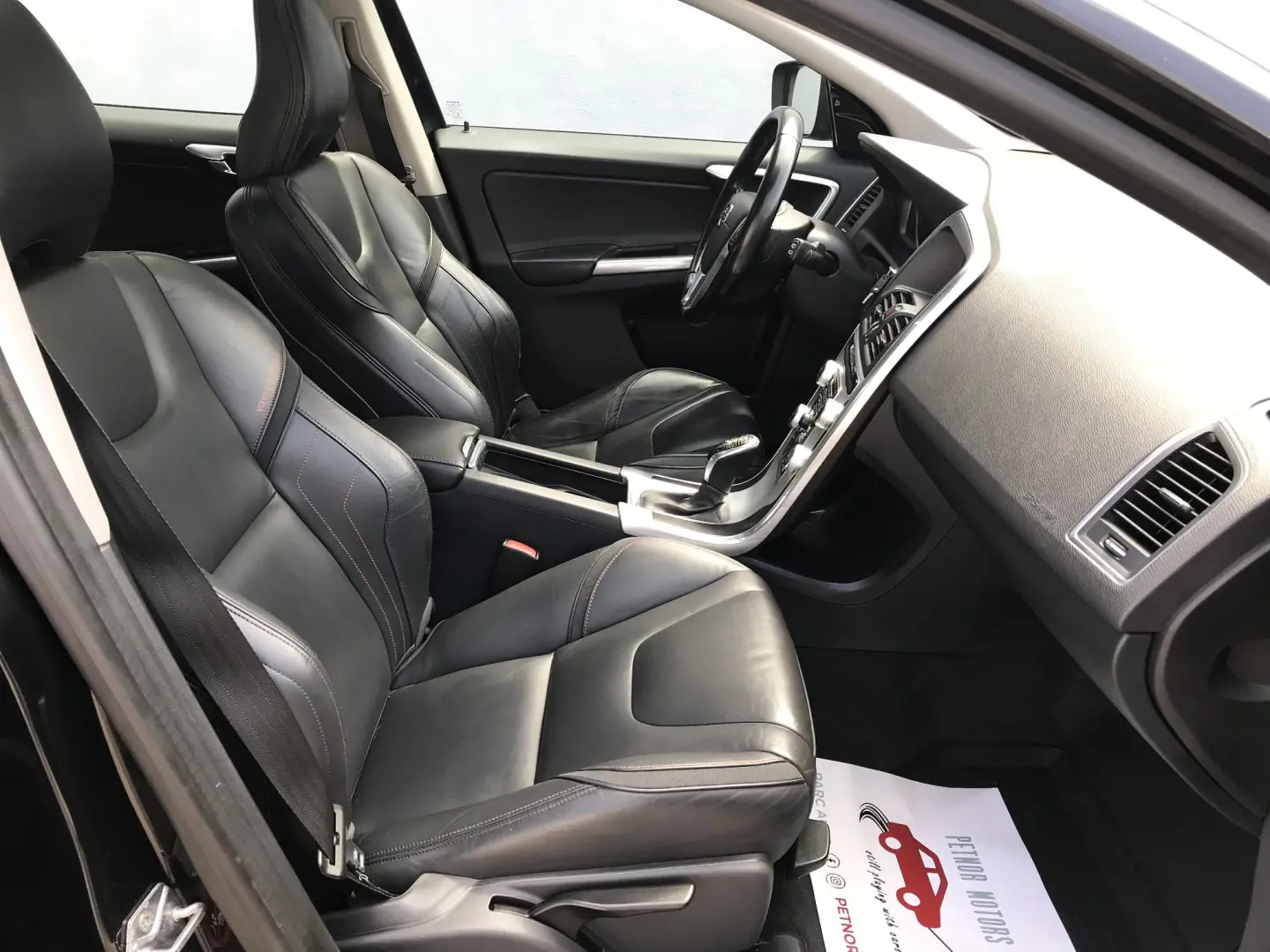 Volvo XC 60 D5 AWD Aut. Ocean Race