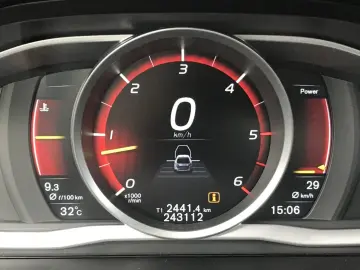 Volvo XC 60 D5 AWD Aut. Ocean Race