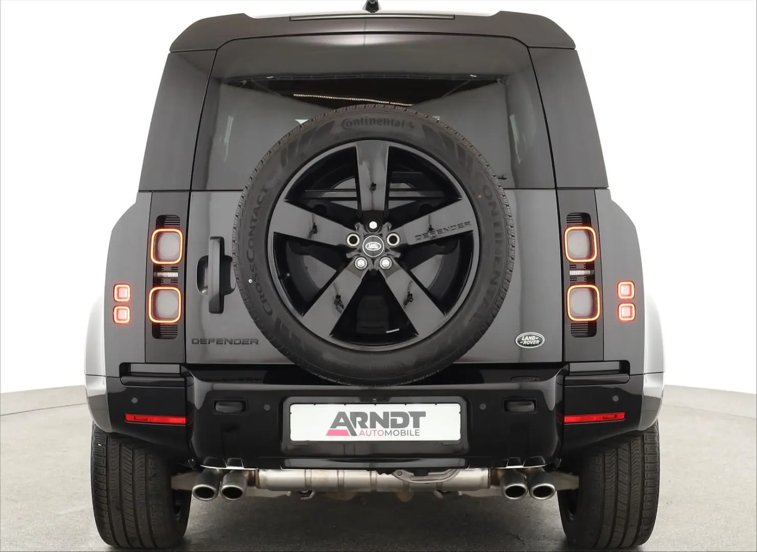 Land Rover Defender 110 P525 AWD Black Matrix Pano HUD