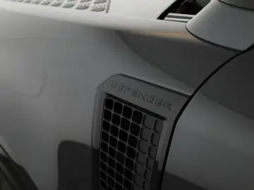 Land Rover Defender 110 P525 AWD Black Matrix Pano HUD