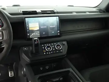 Land Rover Defender 110 P525 AWD Black Matrix Pano HUD