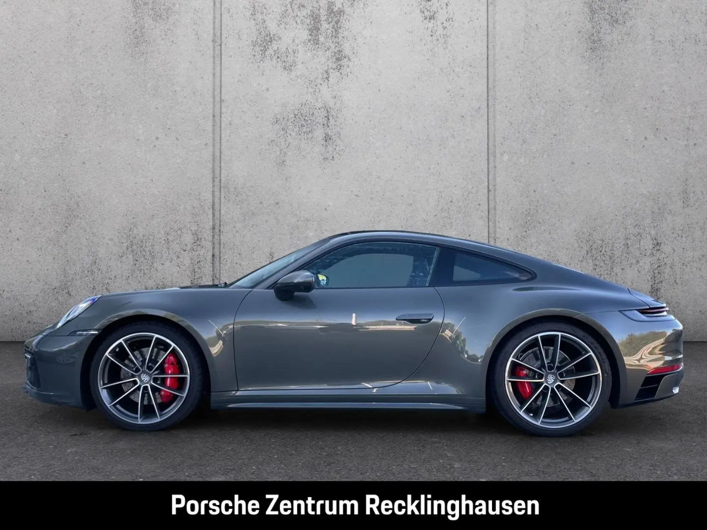 992 911 Carrera 4S Hinterachslenkung InnoDrive