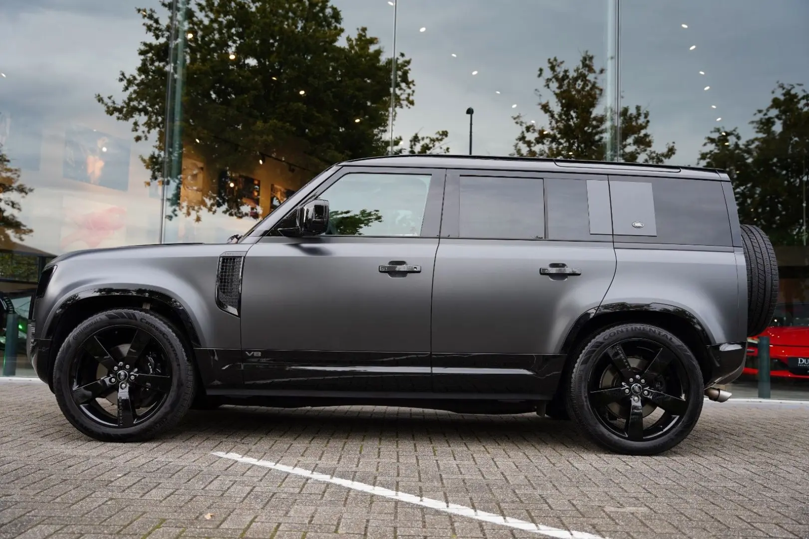 Land Rover Defender P525 V8 Carpathian Edition 110