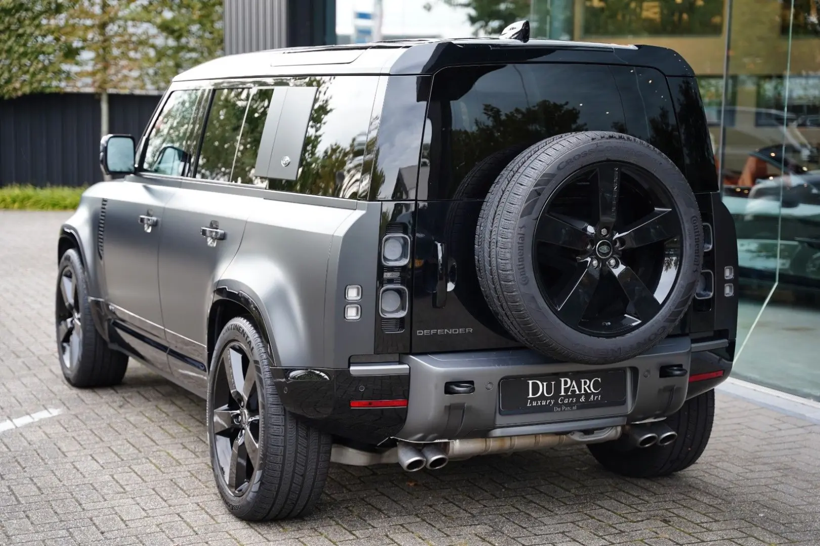 Land Rover Defender P525 V8 Carpathian Edition 110