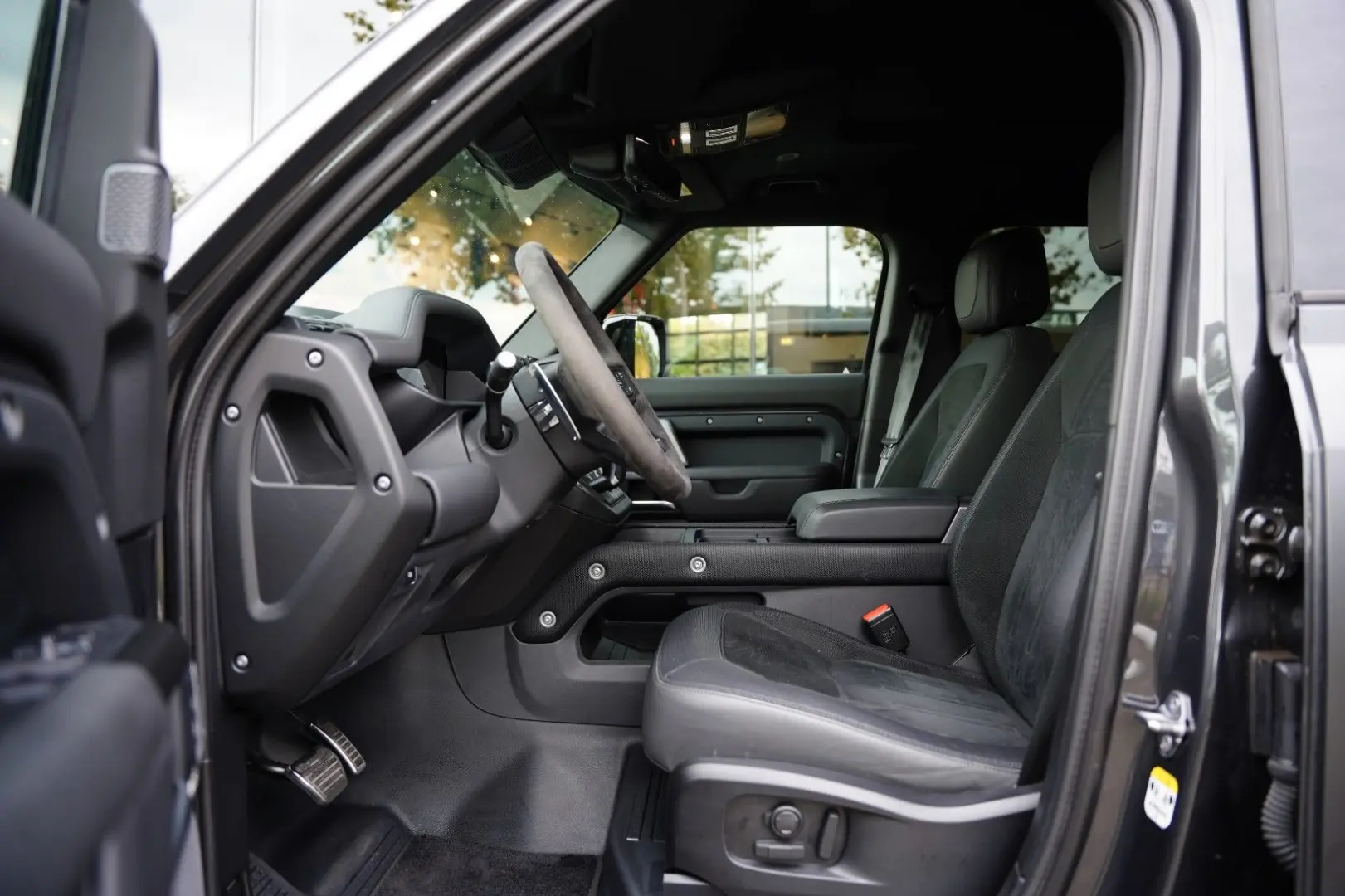 Land Rover Defender P525 V8 Carpathian Edition 110