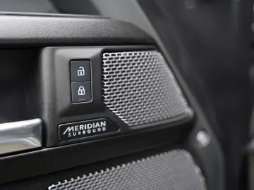 Land Rover Defender P525 V8 Carpathian Edition 110