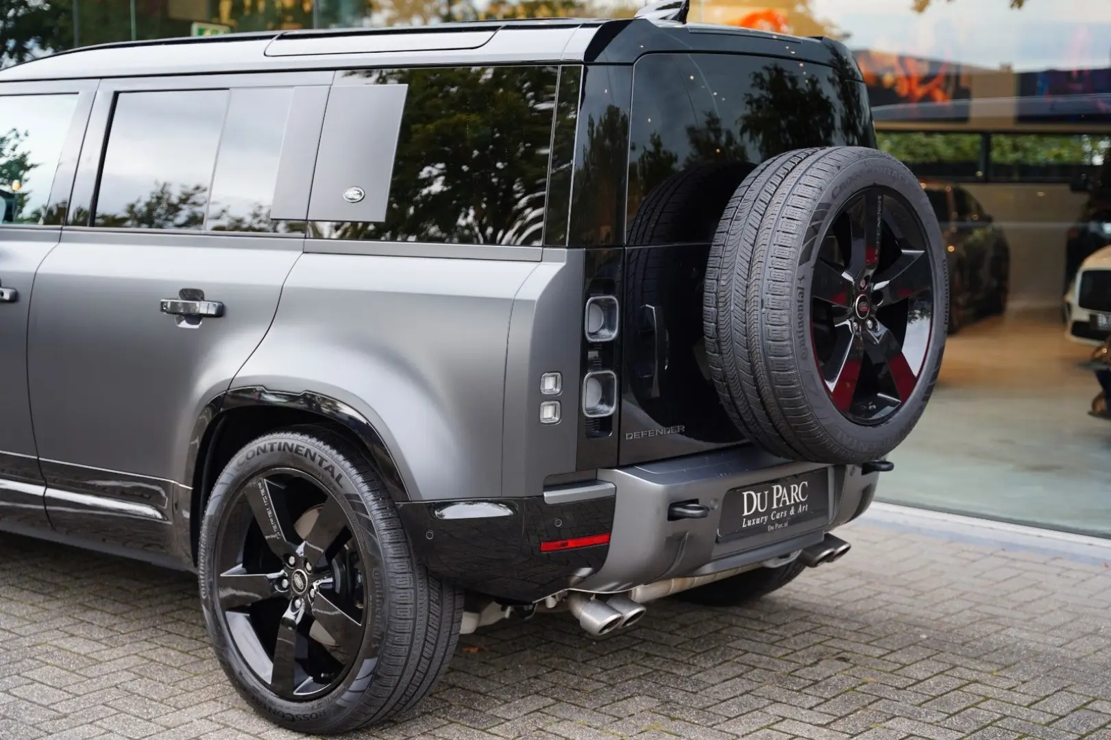 Land Rover Defender P525 V8 Carpathian Edition 110