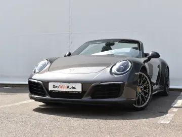 PORSCHE 911 CARRERA 4