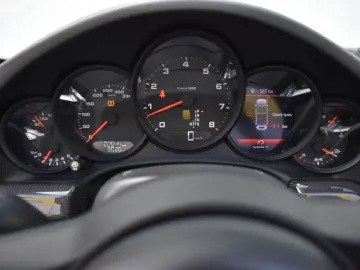 PORSCHE 911 CARRERA 4
