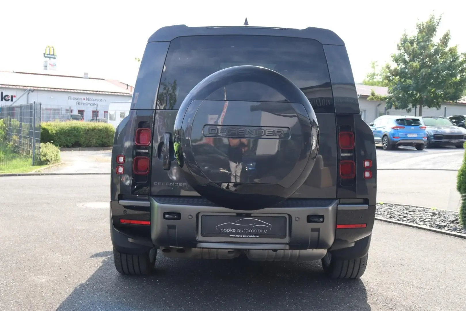 Land Rover Defender 130 D300 Outbound ++22ZOLL+MATRIX