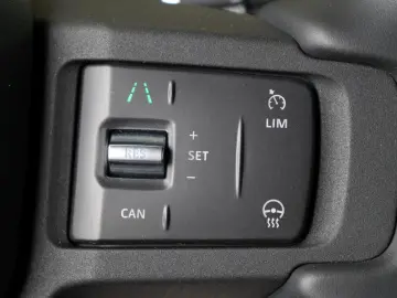 Land Rover Defender 130 D300 Outbound ++22ZOLL+MATRIX