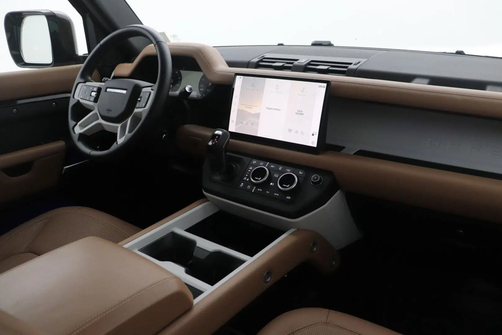 Land Rover Defender P300e 110 X-Dynamic HSE | Black Pack |