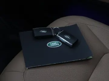 Land Rover Defender P300e 110 X-Dynamic HSE | Black Pack |