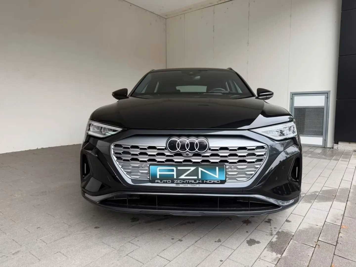 Q8 Sportback e-tron 50 quattro advanced