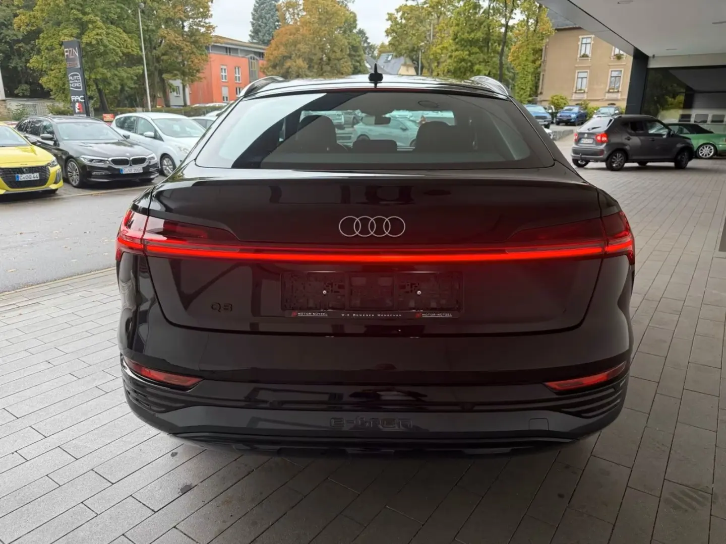 Q8 Sportback e-tron 50 quattro advanced