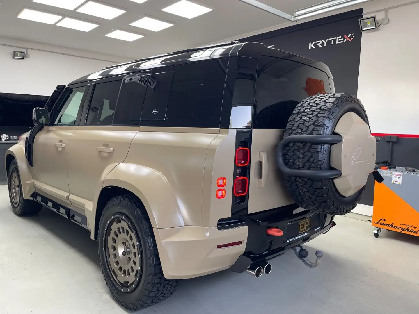 Land Rover Defender LE 110 *LUMMA DESIGN WIDEBODY CLR LD