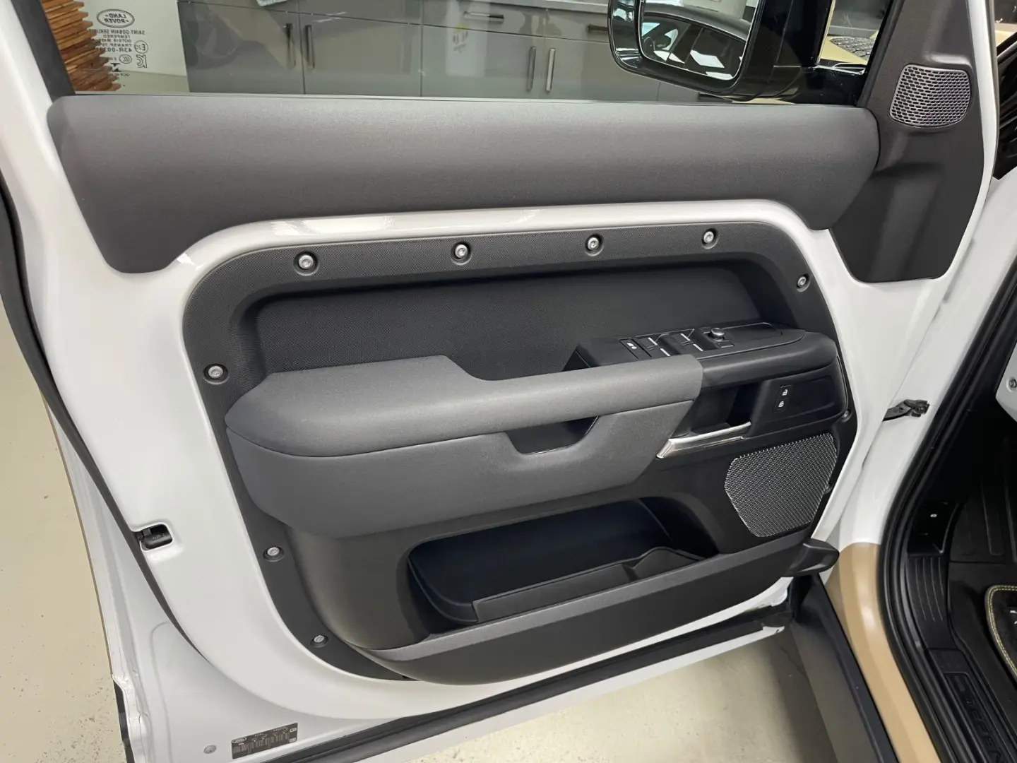 Land Rover Defender LE 110 *LUMMA DESIGN WIDEBODY CLR LD