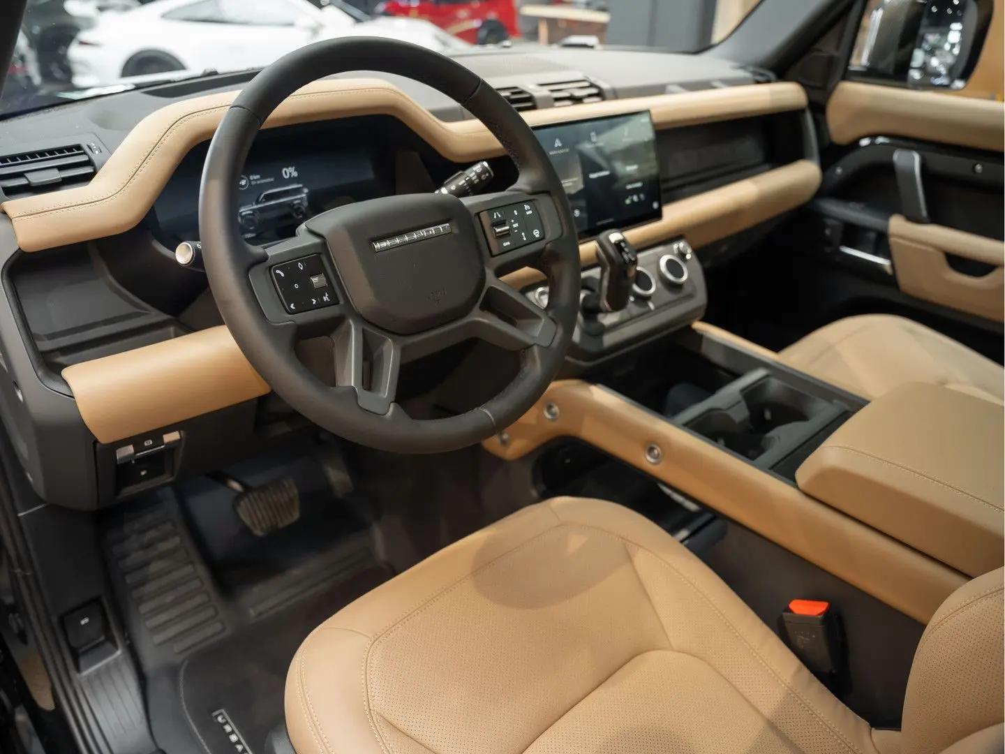 Land Rover Defender Urban Automotive WIDE TRACK P300e HSE D
