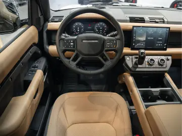 Land Rover Defender Urban Automotive WIDE TRACK P300e HSE D