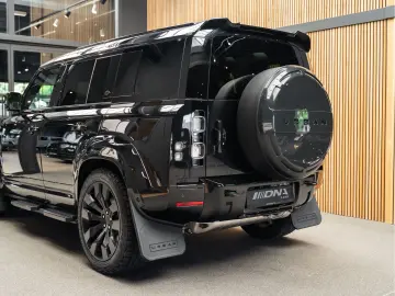 Land Rover Defender Urban Automotive WIDE TRACK P300e HSE D
