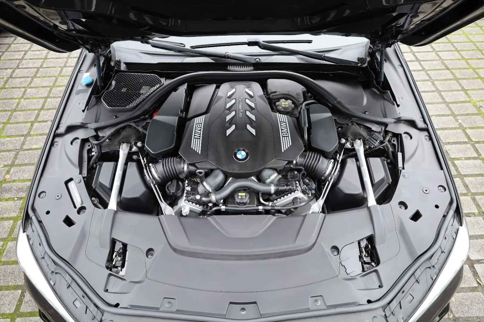 750Li xDrive/360*/AIRMATIC/HK/4xSHZ/SBL/LHZ/R21