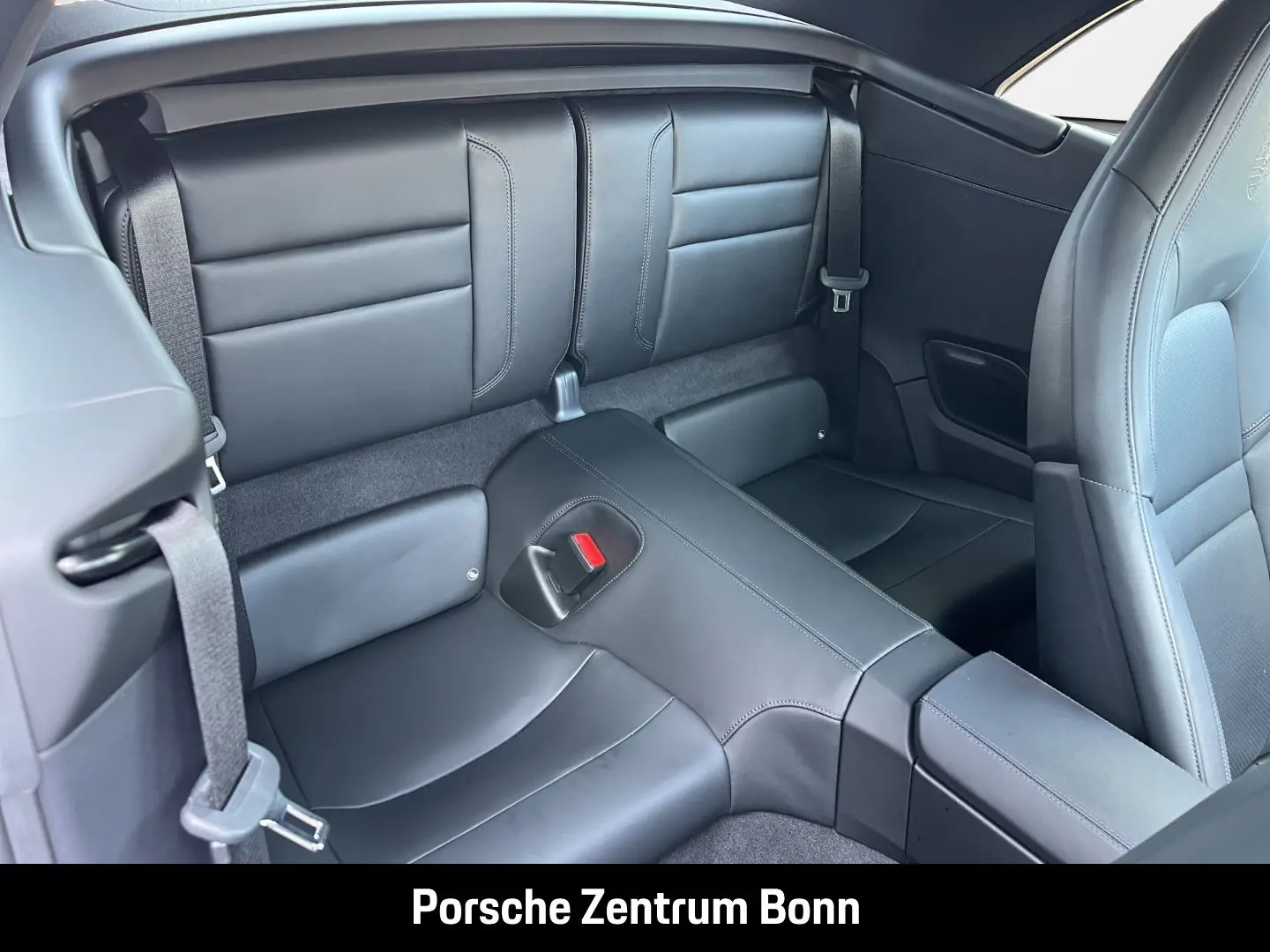 992 911 Carrera 4S Cabriolet InnoDrive BOSE