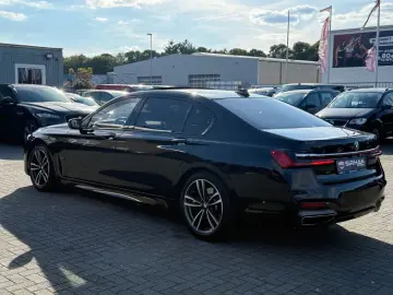 730Ld xDrive M-Paket Chaffeur*4xMassage*TV*Nacht