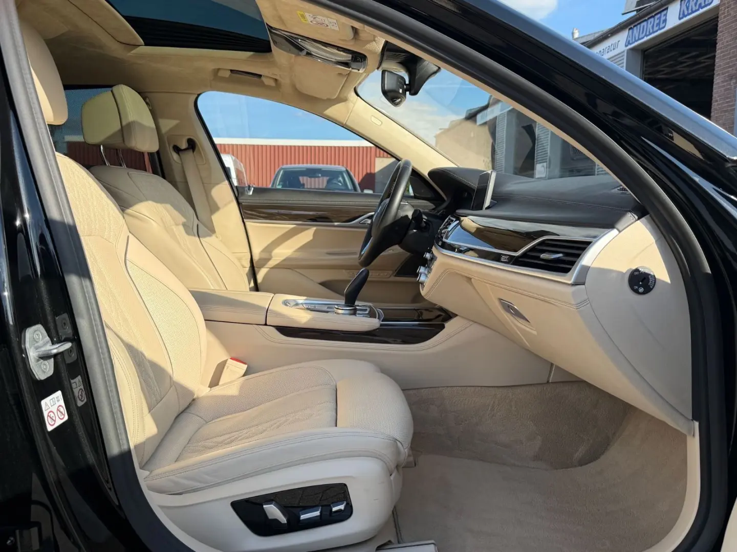 730Ld xDrive M-Paket Chaffeur*4xMassage*TV*Nacht