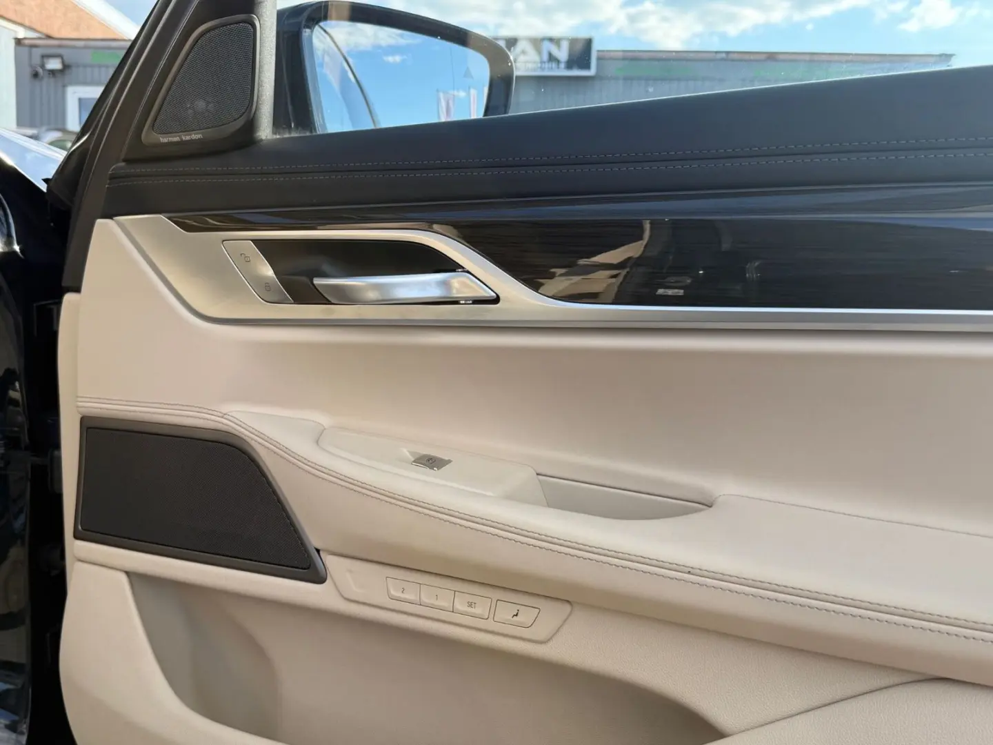 730Ld xDrive M-Paket Chaffeur*4xMassage*TV*Nacht