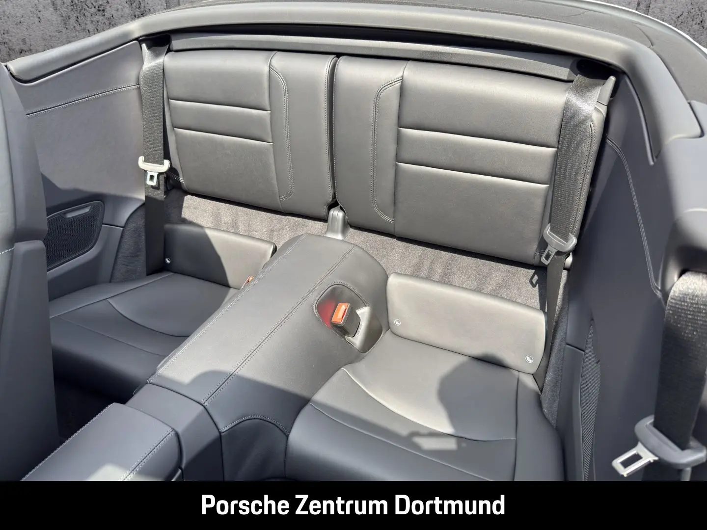 992 911 Carrera 4S Cabriolet BOSE Sportabgas LED