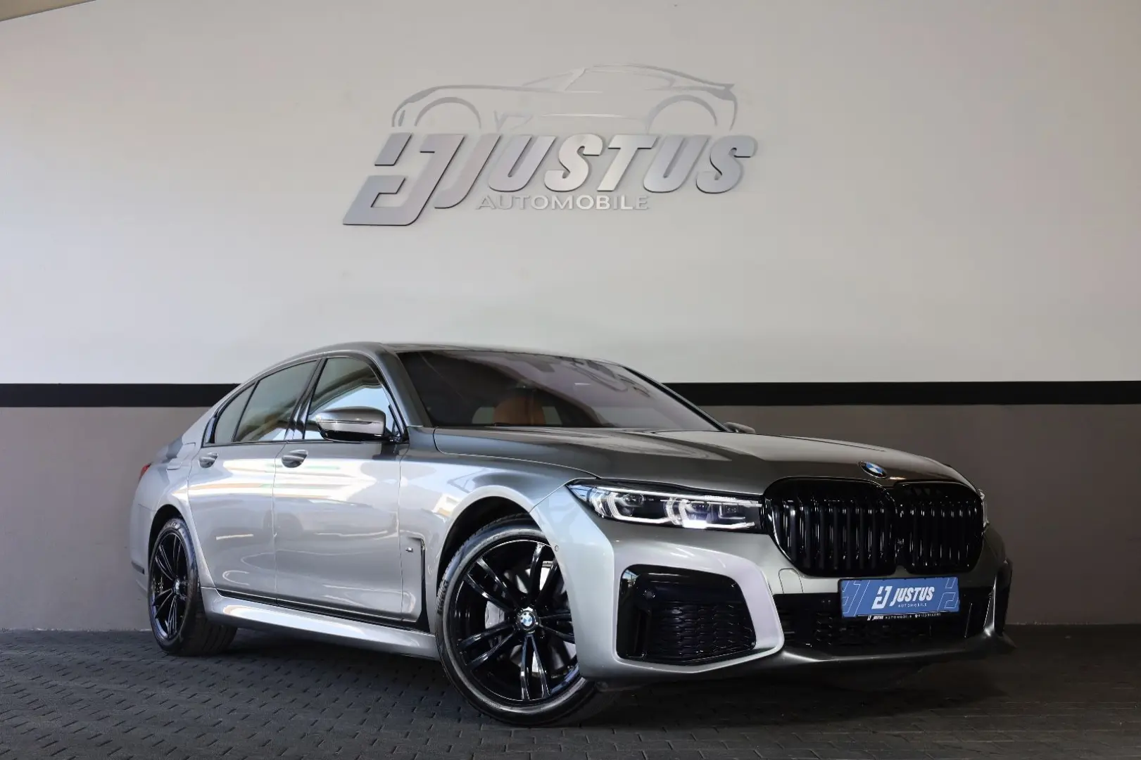 730d/360*/HUD/SHZ/DAB/AIRMATIC/HarmanKardon/R19