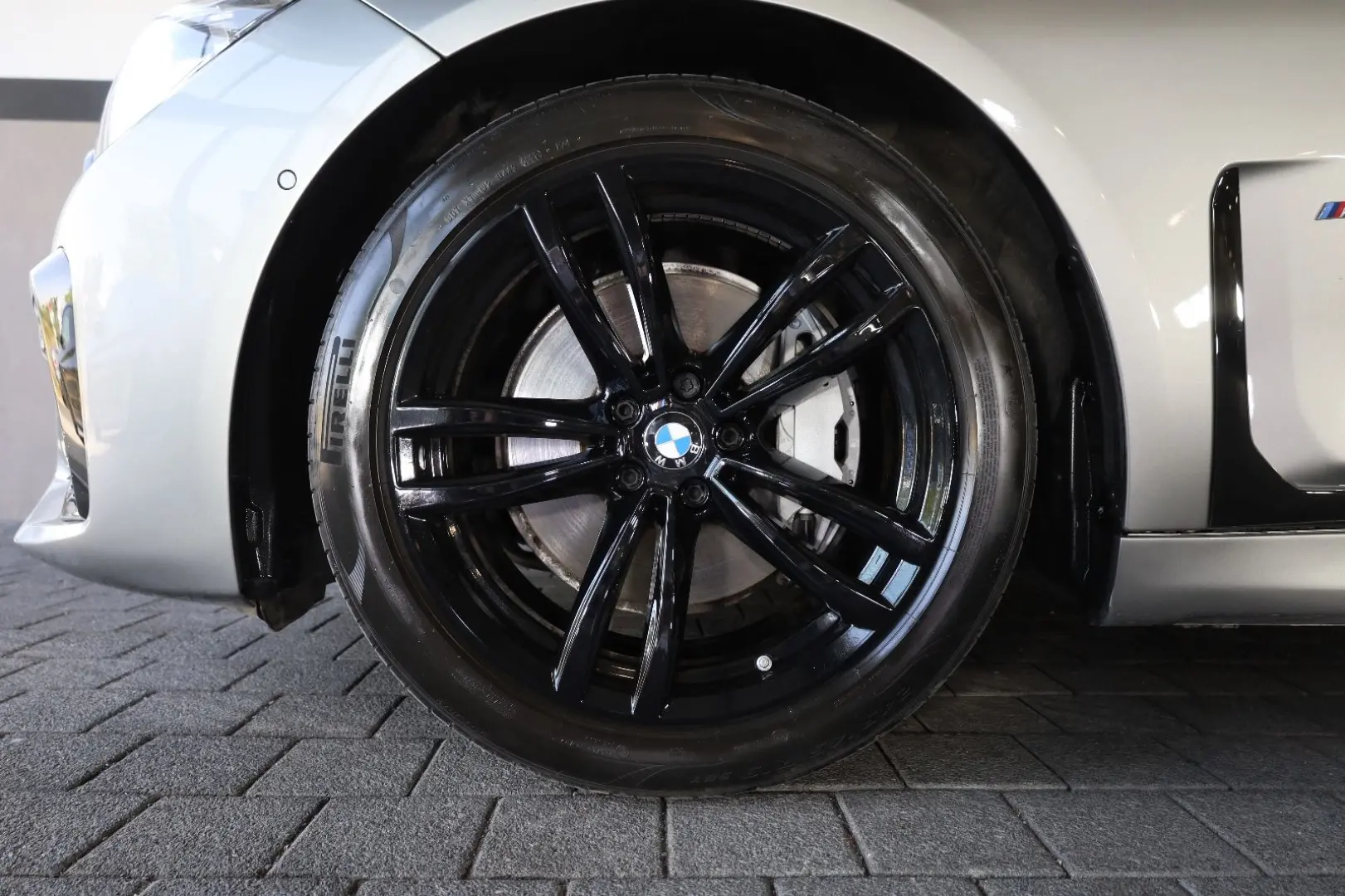 730d/360*/HUD/SHZ/DAB/AIRMATIC/HarmanKardon/R19