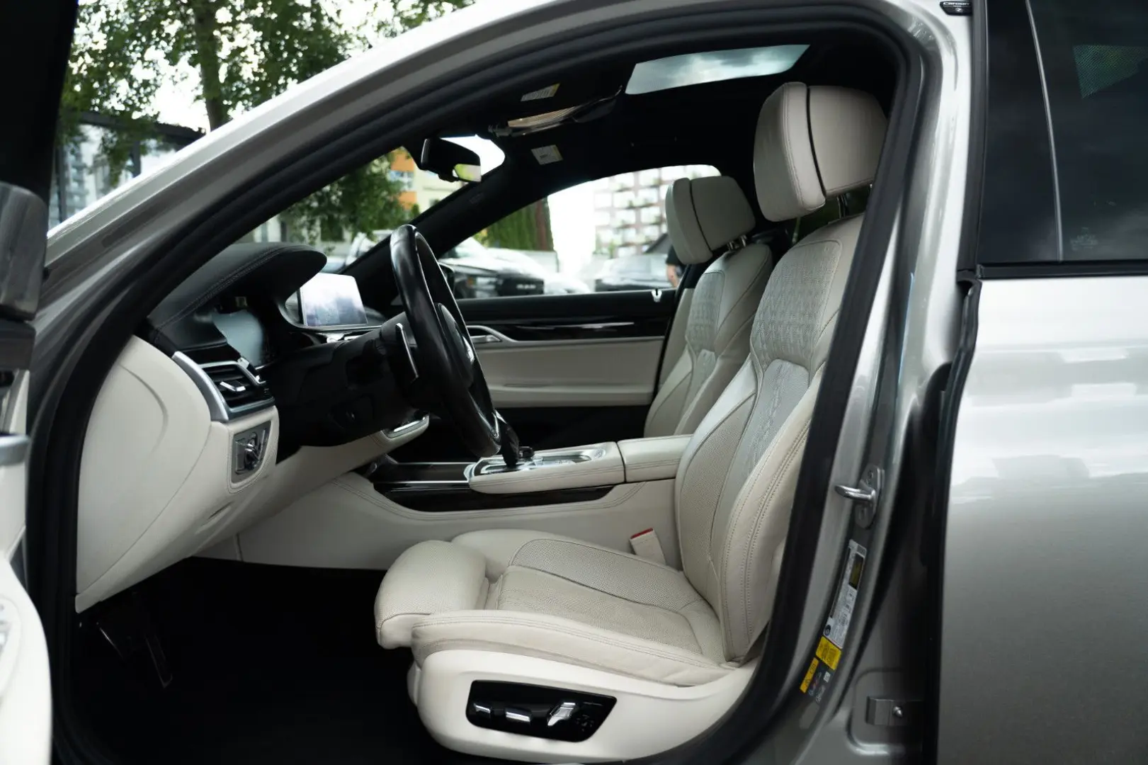 745Le xDrive Bowers & Wilkins/HUD/360