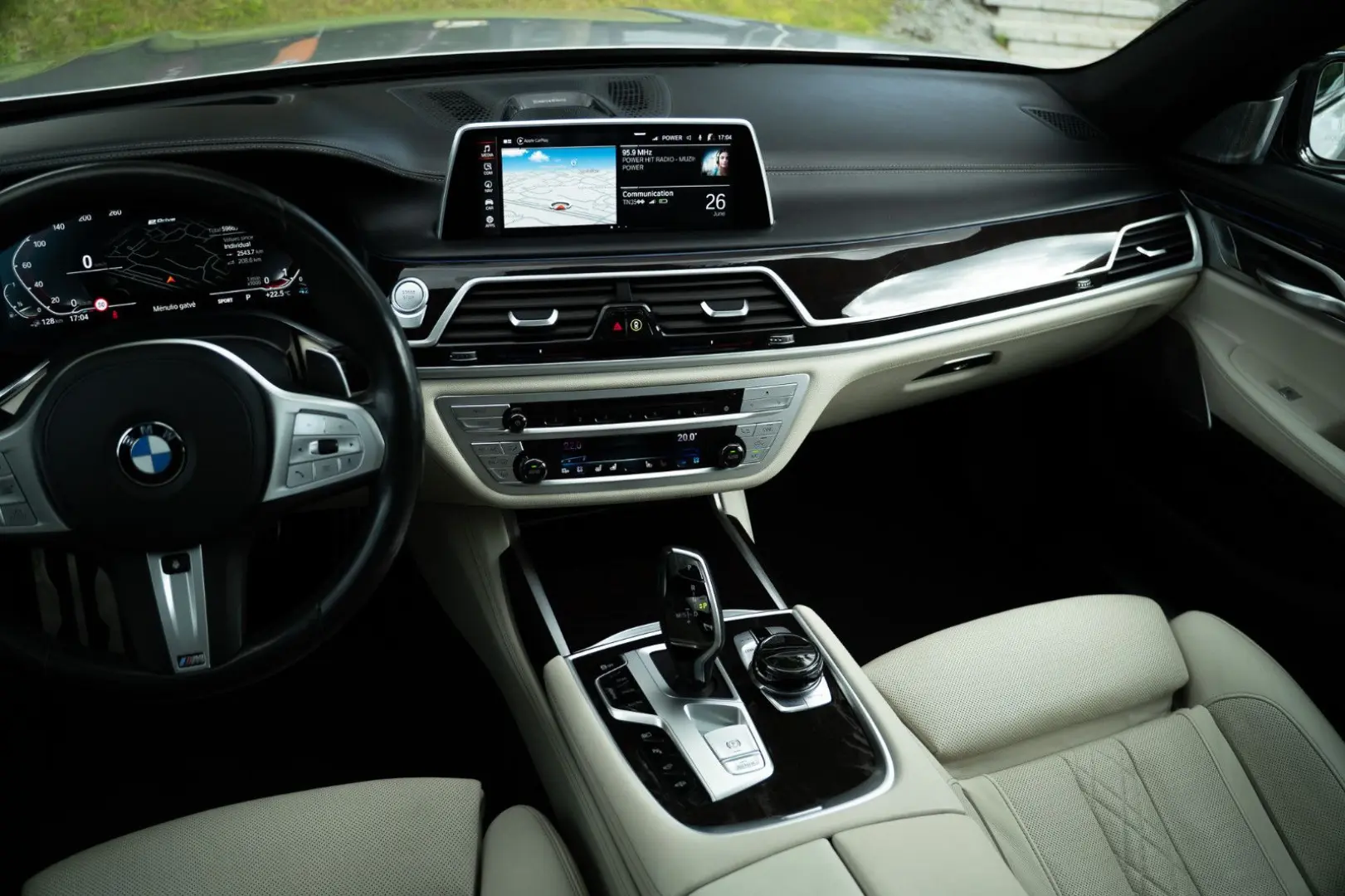 745Le xDrive Bowers & Wilkins/HUD/360