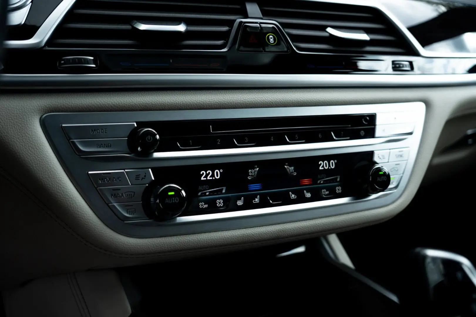 745Le xDrive Bowers & Wilkins/HUD/360