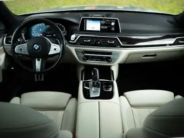 745Le xDrive Bowers & Wilkins/HUD/360