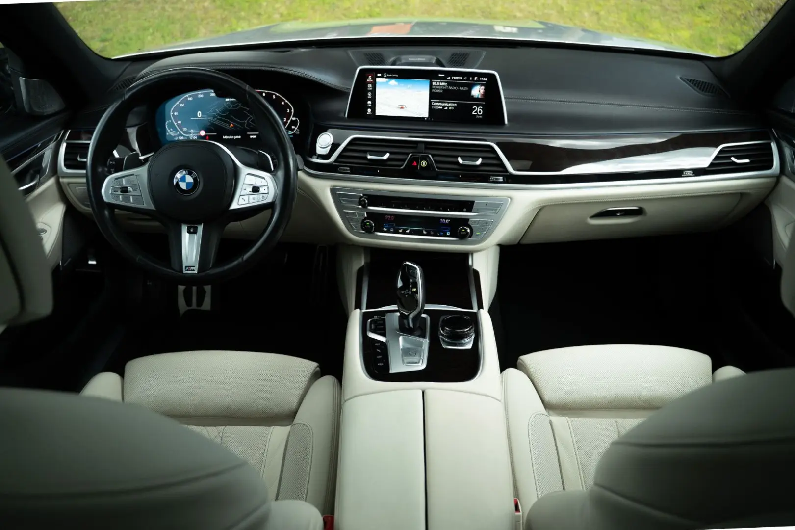 745Le xDrive Bowers & Wilkins/HUD/360
